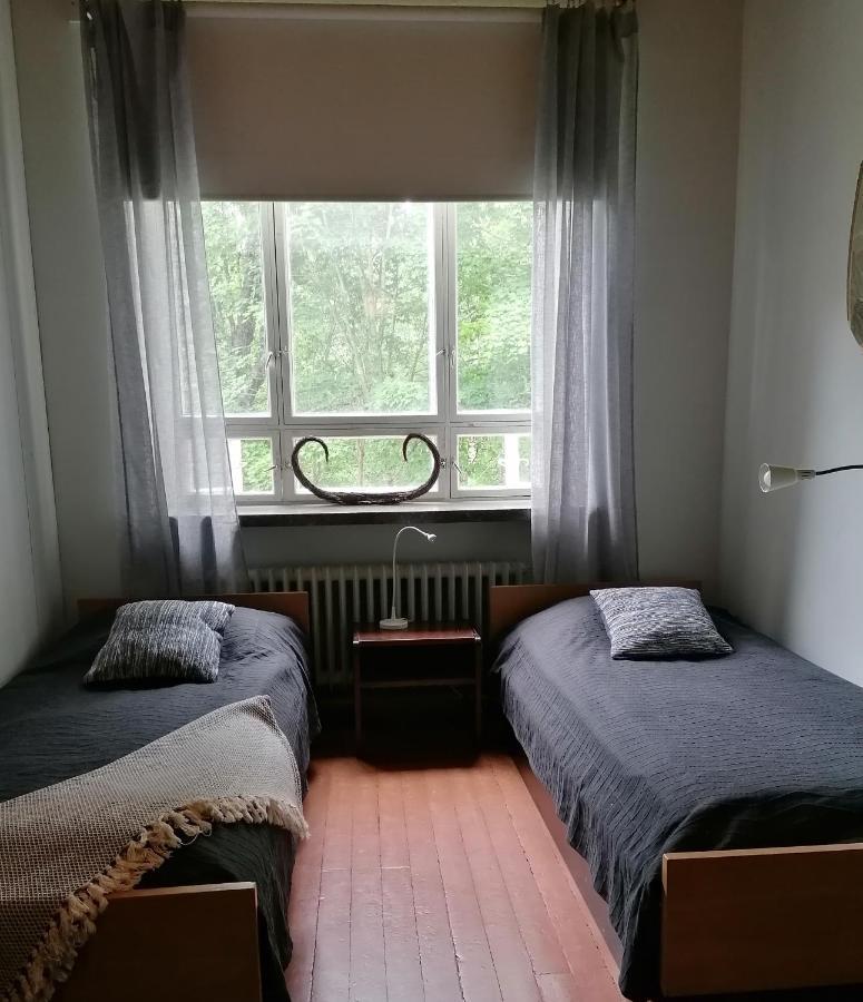 Vanhan Koulun Majatalo-Old School Guest House Kolinkylä Екстериор снимка