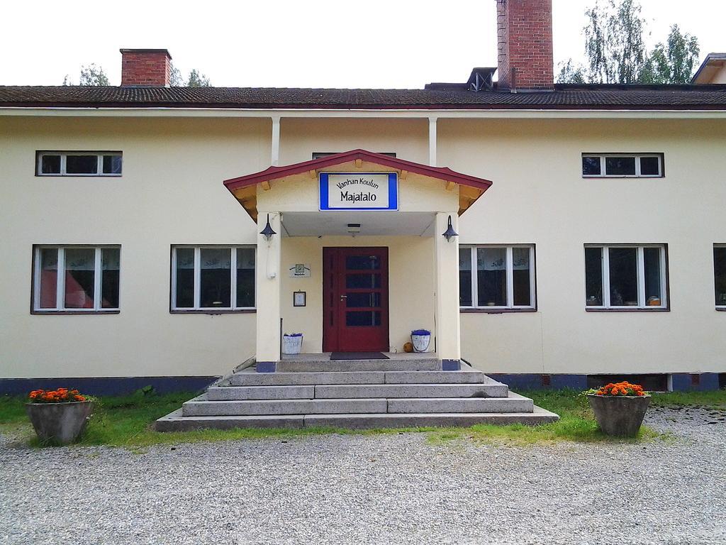 Vanhan Koulun Majatalo-Old School Guest House Kolinkylä Екстериор снимка